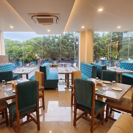 Hotel Janas Τιρουπάτι Εξωτερικό φωτογραφία