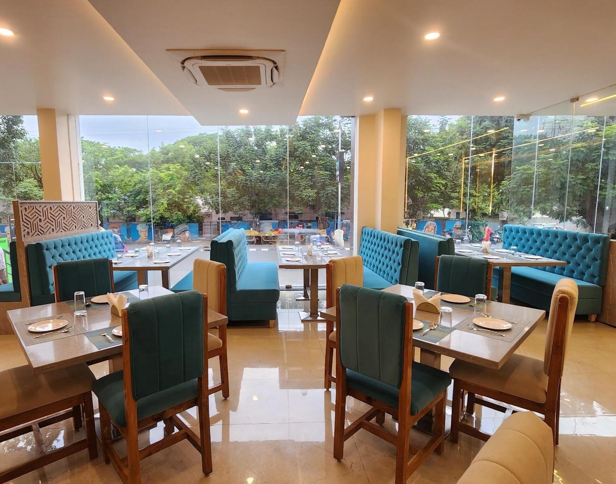 Hotel Janas Τιρουπάτι Εξωτερικό φωτογραφία