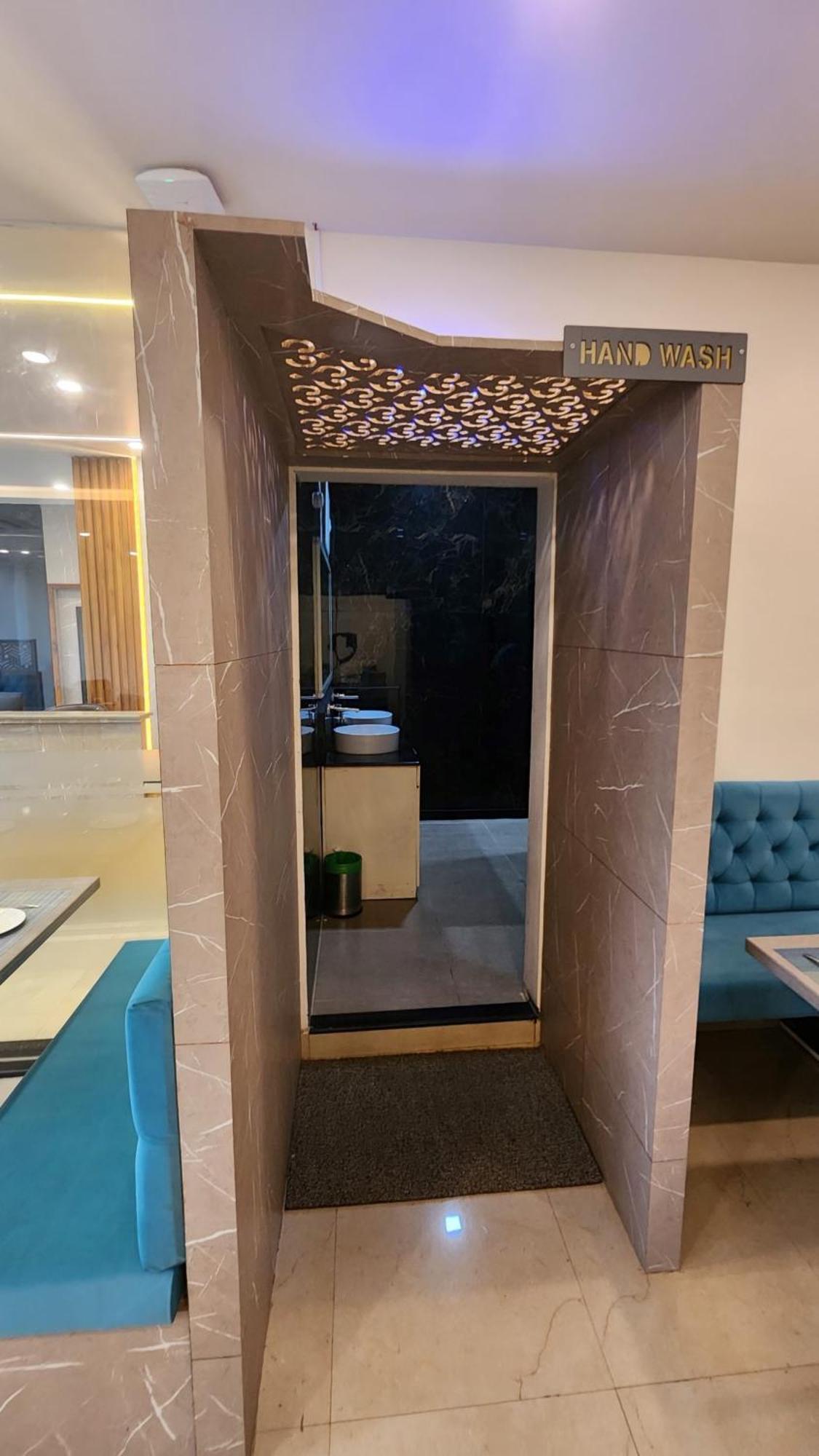 Hotel Janas Τιρουπάτι Εξωτερικό φωτογραφία