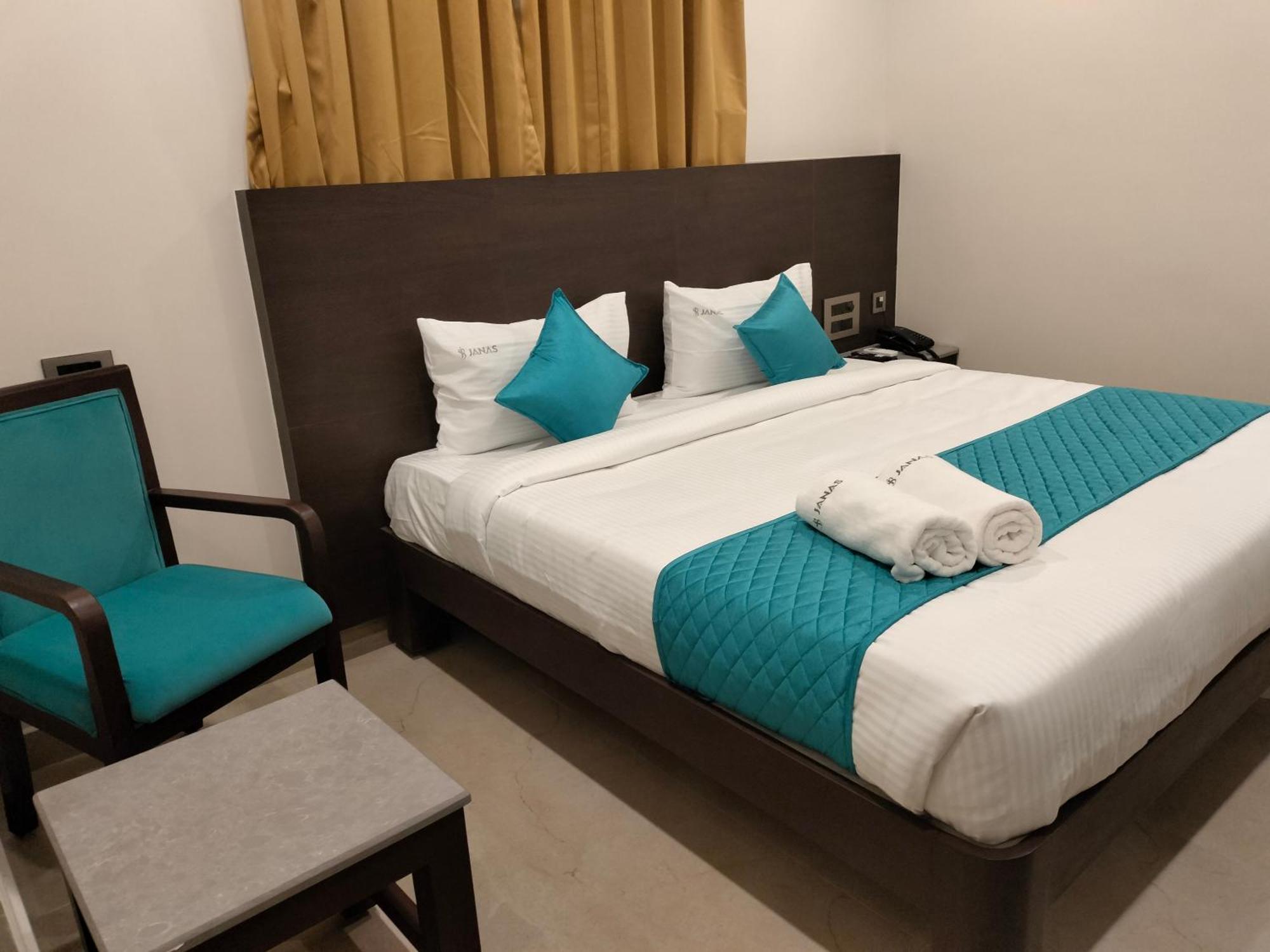 Hotel Janas Τιρουπάτι Εξωτερικό φωτογραφία